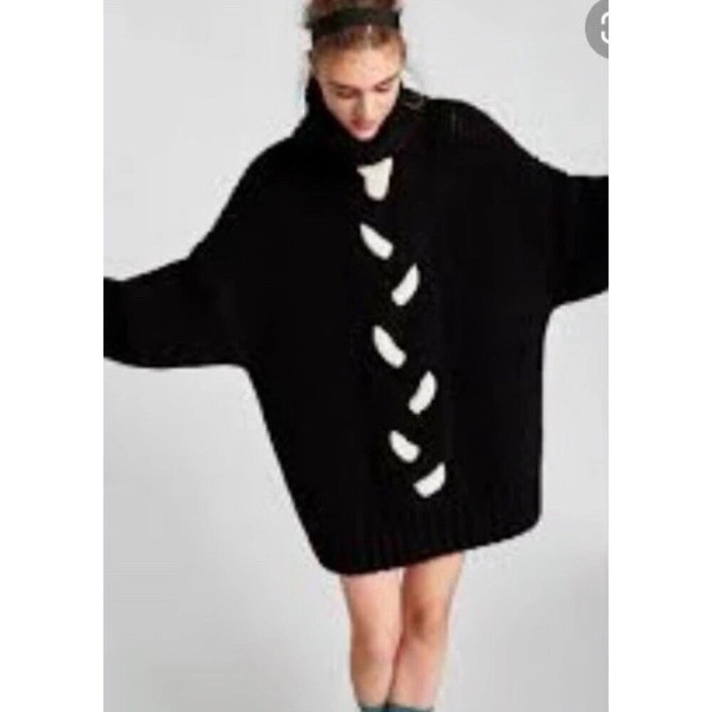 ZARA KNIT Women's Sz S Black and White Chunky Knit Turtleneck Oversize Sweater